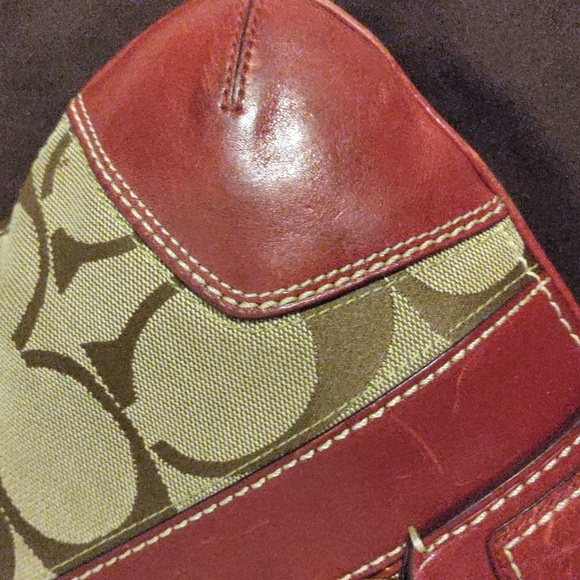 Vintage Coach Y2K Hampton Signature C Hobo – Rare Red Leather Shoulder Bag - Picture 12 of 16